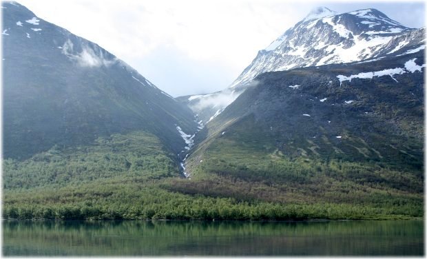 Valle de Gjende desde la cabanya de Gjendebu