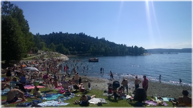 Una playa en el fiordo de Oslo.